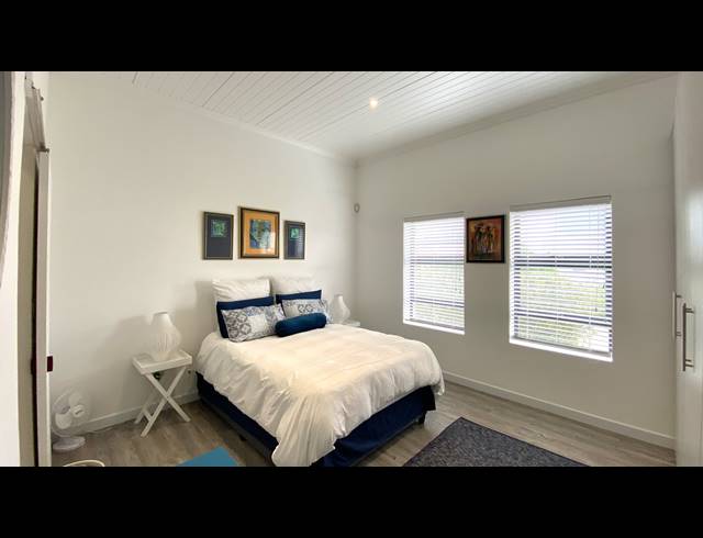 4 BEDROOM HOUSE FOR SALE IN DWARSKERSBOS